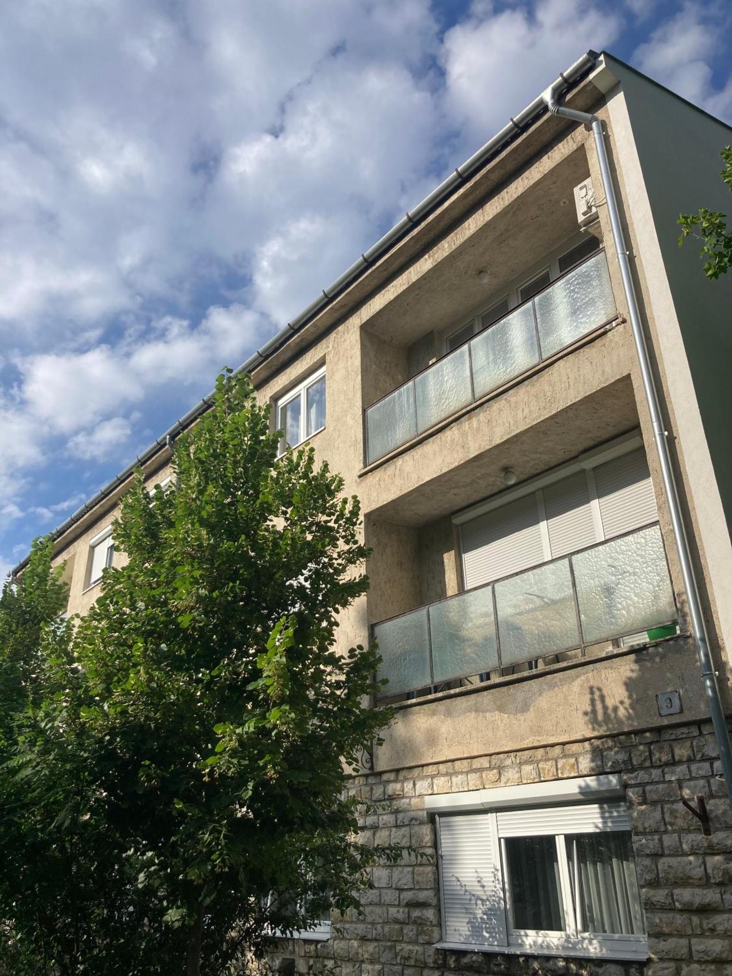 Oazis Apartman Veszprém Zewnętrze zdjęcie